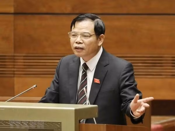 Minister requests drawing out drought map for central region ảnh 1