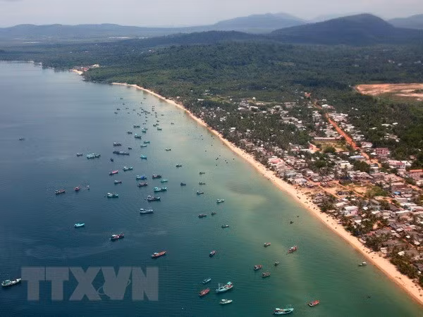Phu Quoc island lures over 2.2 million visitors so far ảnh 1 Phu Quoc island lures over 2.2 million visitors so far ảnh 1