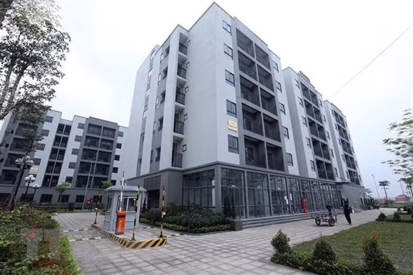 Central bank to back low-income earners in accessing loans for housing: Governor ảnh 1