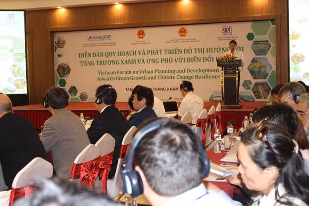 Forum promotes green, climate change resilient urban ảnh 1