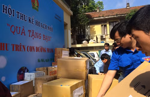Mid-Autumn Festival comes early to needy children ảnh 1