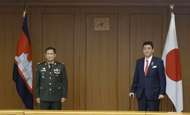 Japan, Cambodia agree to beef up defence cooperation ảnh 1