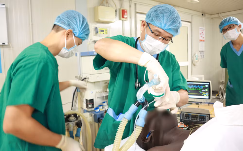 Vietnamese “blue beret” doctors save UN peacekeepers’ lives ảnh 1