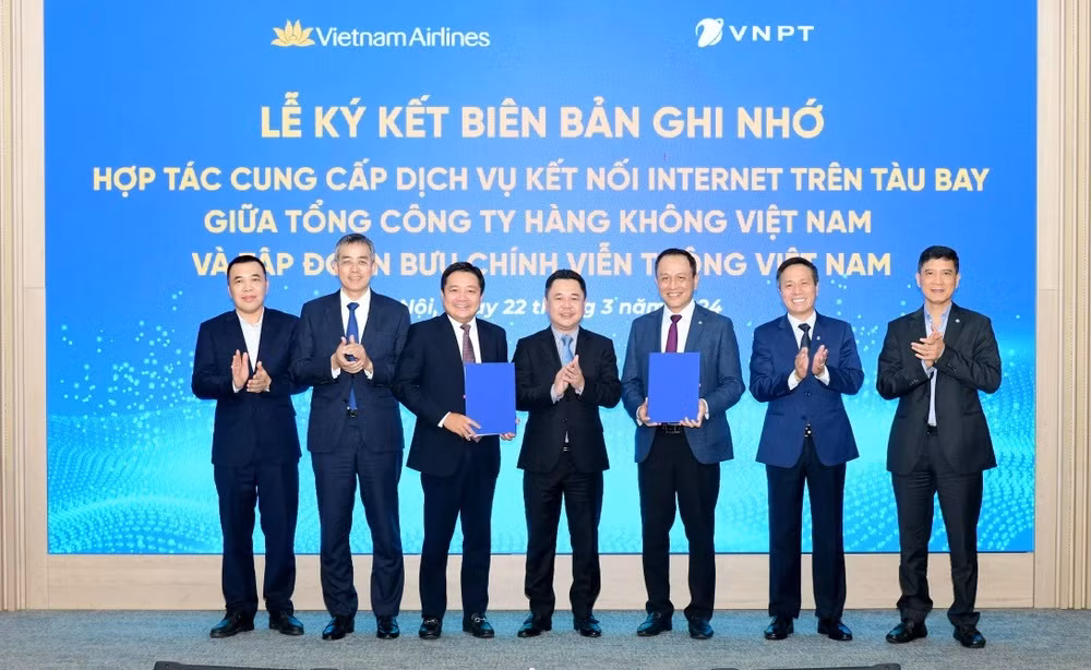Vietnam Airlines passengers to access Internet from 2025 ảnh 1
