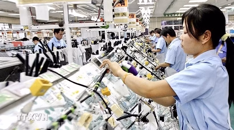 Hanoi economy expands 5.5% in Q1 ảnh 1
