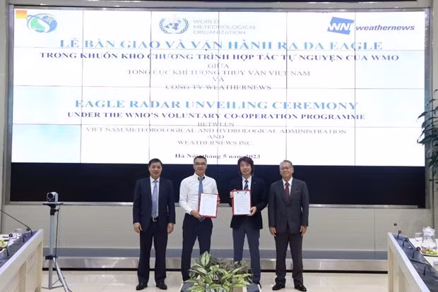 Japan provides X-band radar system for Vietnam weather forecasting ảnh 3