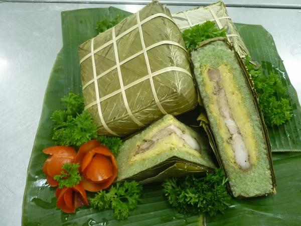 40 tonnes of Banh Chung for overseas Vietnamese ảnh 1
