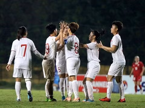 Vietnamese U19 women’s team advance to Asian champ’s final round ảnh 1