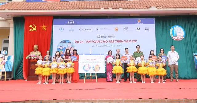 New initiative exhorts use of car child seat, seatbelt for kids ảnh 1