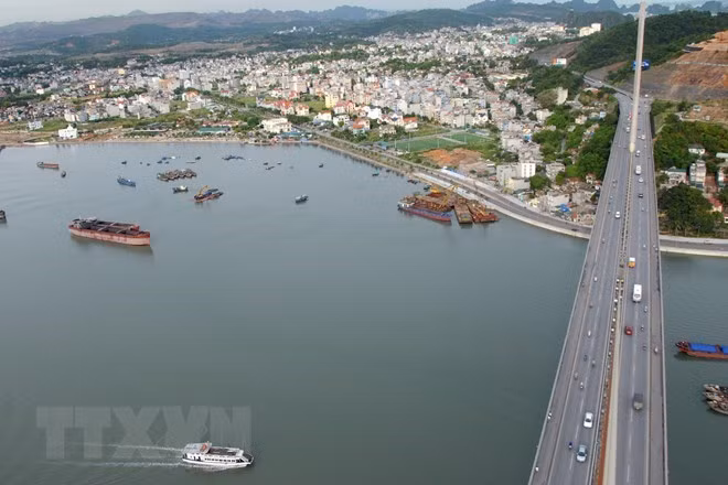 Quang Ninh stands ready to welcome investment waves ảnh 1