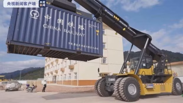 Laos, Thailand, China to build new railway bridge for freight ảnh 1