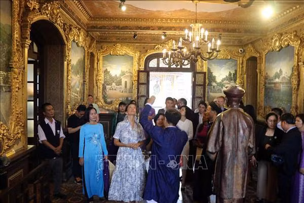 UNESCO pledges support for Thua Thien-Hue to preserve cultural heritage sites ảnh 2