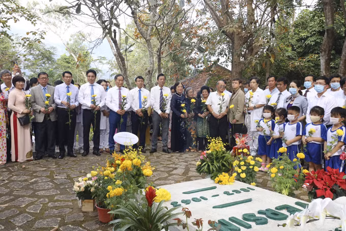 Ceremony marks 159th birth anniversary of French scientist ảnh 1