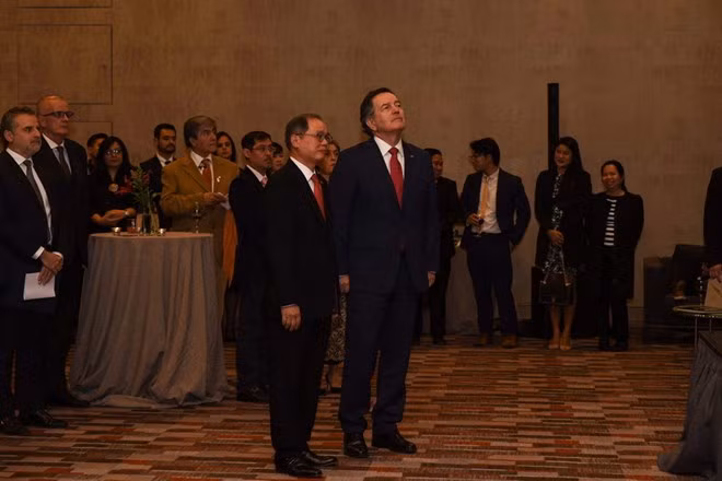 National Day celebrated in Switzerland, Chile, Algeria ảnh 2