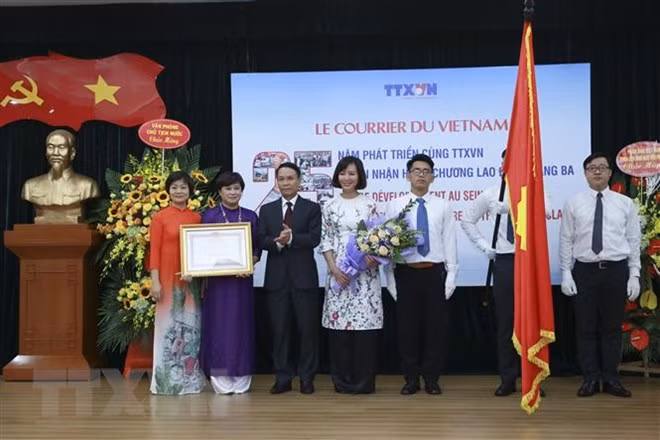 Le Courrier du Vietnam – nation’s important foreign information channel ảnh 1 Le Courrier du Vietnam – nation’s important foreign information channel ảnh 1