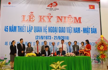 Vietnam-Japan diplomatic ties marked in Vinh Long ảnh 1