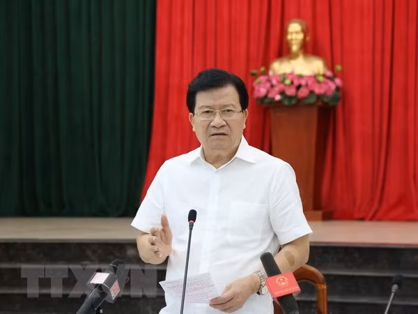 Deputy Prime Minister instructs study on upgrading Dien Bien airport ảnh 1