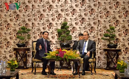 HCM City leader greets Laos-Vietnam Friendship Association delegation ảnh 1