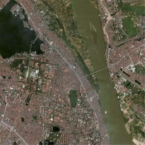 Airbus to cooperate with Vietnam in space industry development ảnh 1