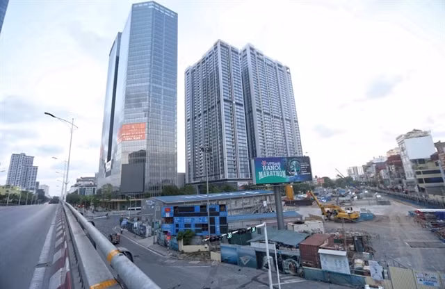 Hanoi market sees strong development in premium offices ảnh 1