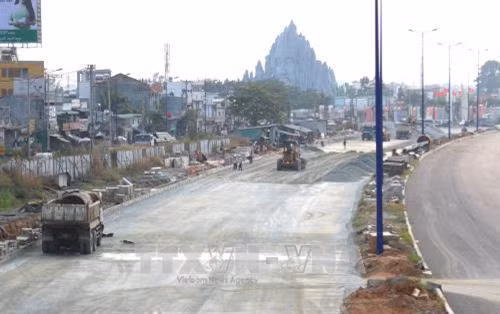 HCM City’s key infrastructure projects face delay ảnh 1