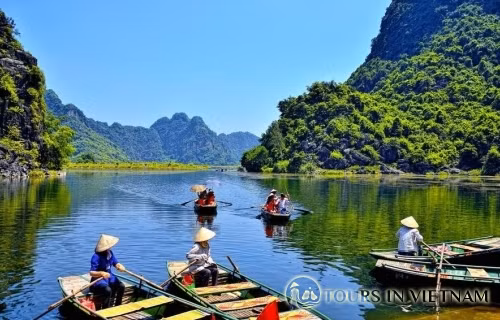  More boat tour opened in Trang An Landscape Complex ảnh 1