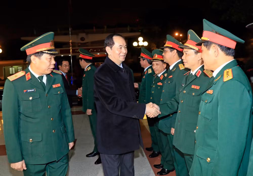 President extends Tet greetings to Truong Sa soldiers ảnh 1 President extends Tet greetings to Truong Sa soldiers ảnh 1