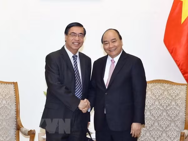 PM urges further support for overseas Vietnamese ảnh 1