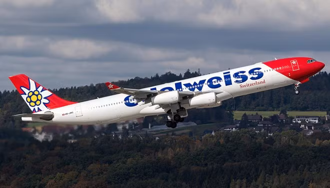 New direct air route linking Vietnam and Switzerland opens ảnh 1