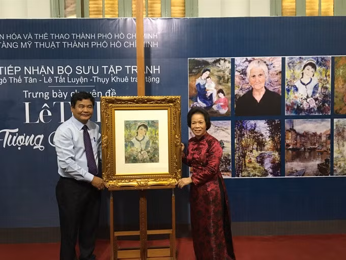 Former Indochina Fine Arts College’s first female graduate work displayed ảnh 1