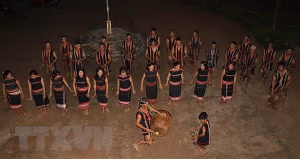 Over 1,000 artisans to join gong cultural festival ảnh 1