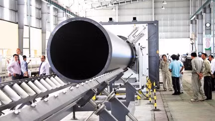 52 State-owned enterprises equitised in 11 months ảnh 1