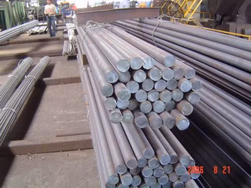 Steel sector’s growth to hit 10-12 percent in 2017 ảnh 1