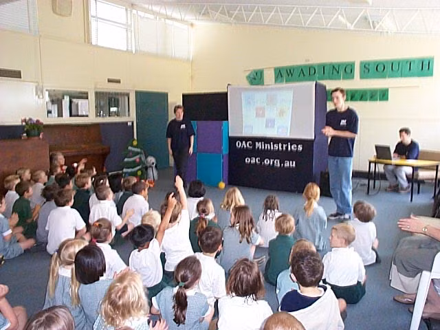 Australia, Southeast Asia build inter-school links ảnh 1
