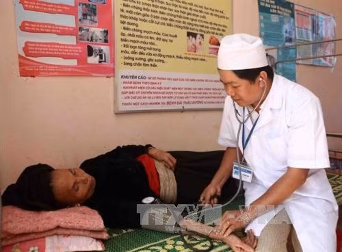 Public healthcare goes long way after “Doi Moi” ảnh 1