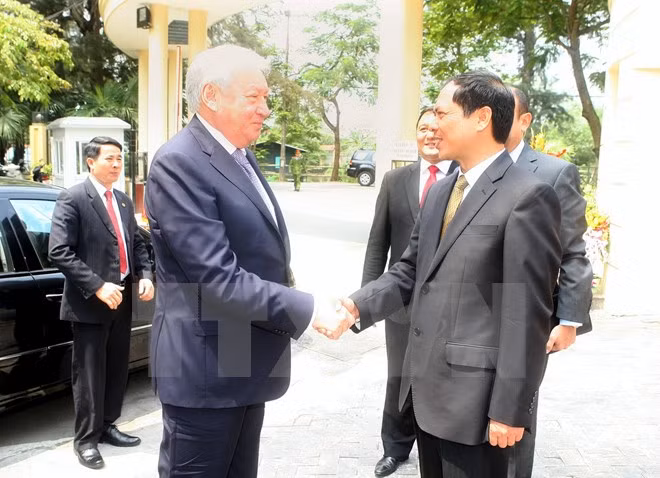 Vietnamese diplomat highlights cooperation potential with Kazakhstan ảnh 1