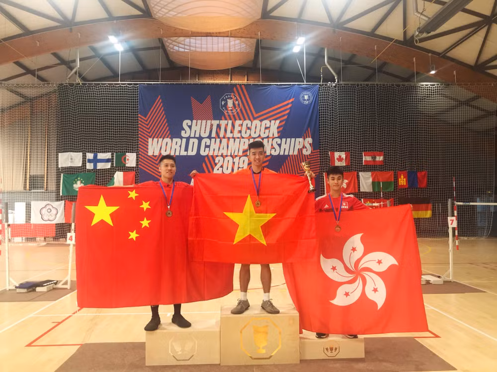 Vietnam win three golds at Shuttlecock World Championships 2019 ảnh 1
