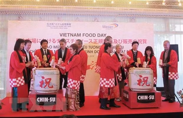 Vietnamese chili sauce introduced in Japan ảnh 1
