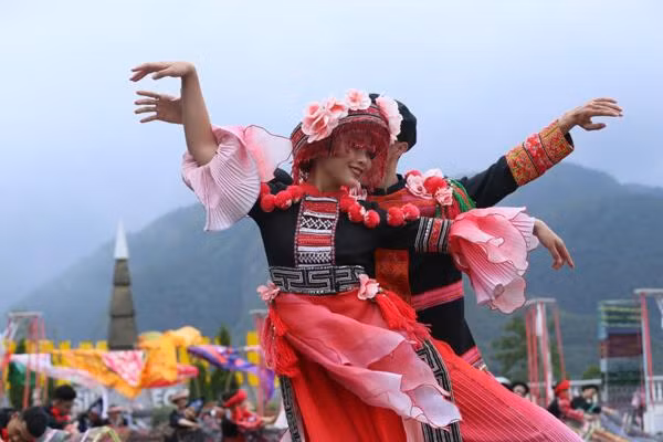 Sun World Fansipan Legend goes vibrant with northwest cuisine festival ảnh 1
