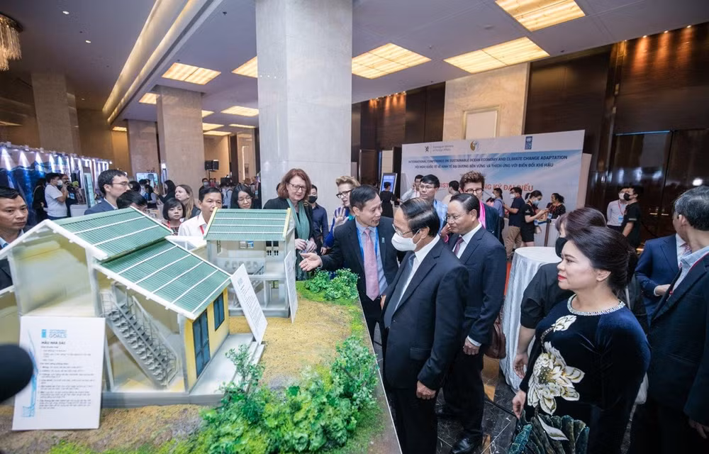 UNDP pledges additional 1,450 flood-proof homes for Vietnam ảnh 1