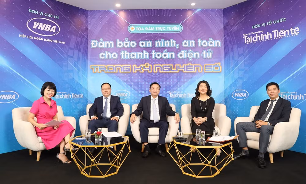 Commercial banks invest nearly 630 million USD in digital transformation: SBV ảnh 1