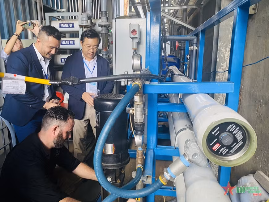 US startup transfers water treatment technology to Vietnamese firm ảnh 1