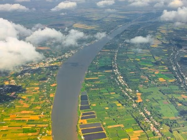Efforts made to secure equitable, sustainable management of rivers ảnh 1 Efforts made to secure equitable, sustainable management of rivers ảnh 1