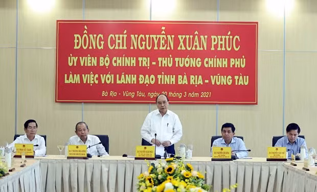 PM wants Cai Mep – Thi Vai seaport complex to be developed to regional standard ảnh 2