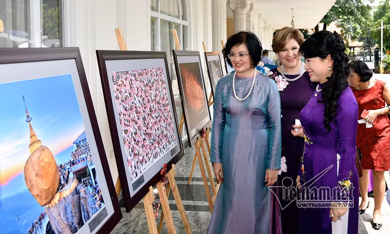 ASEAN Golden Festival opens in Hanoi ảnh 1