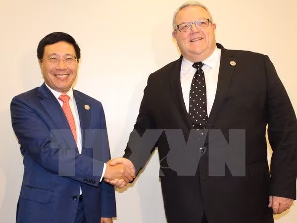 AMM 50: FM Pham Binh Minh in bilateral meetings ảnh 1