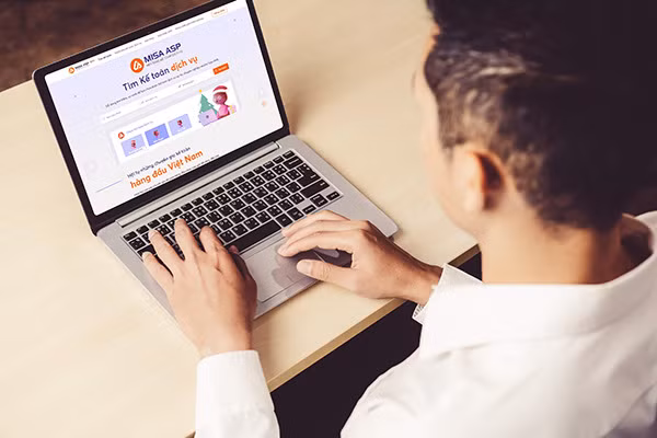 More SMEs participating in digital transformation after pandemic ảnh 1