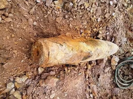 Quang Tri: War-time bombs in residential areas relocated ảnh 1