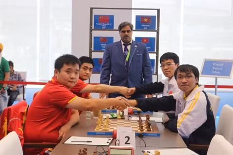 Vietnamese players win AIMAG rapid chess event ảnh 1