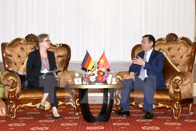 Germany urged to aid Mekong Delta in climate change adaptation ảnh 1